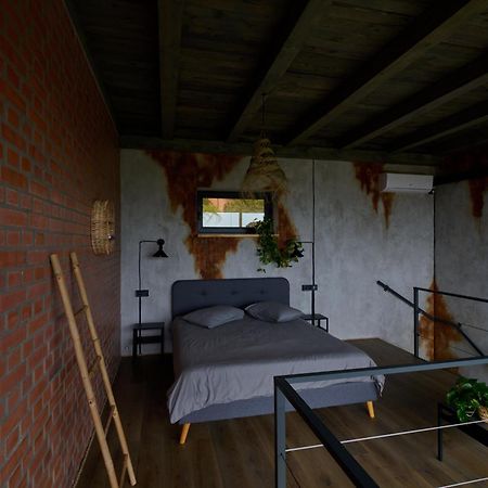 Апартаменты True Love С Видом На Горы Uzhhorod Room photo